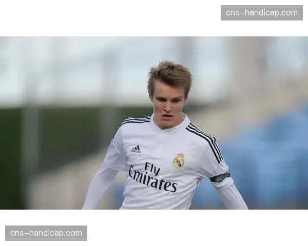 阿森纳队长厄德高伤情仅为-小挫折-，挪威主帅确认复出在望